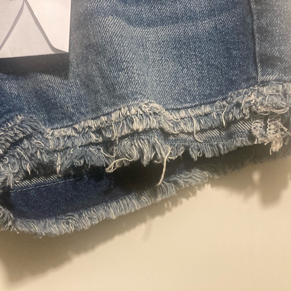 KanCan shorts - Picture 3 of 10